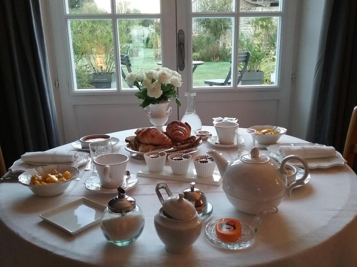 Chambre D'Hote Le 18-20 Saint-Martin-des-Entrees Bagian luar foto